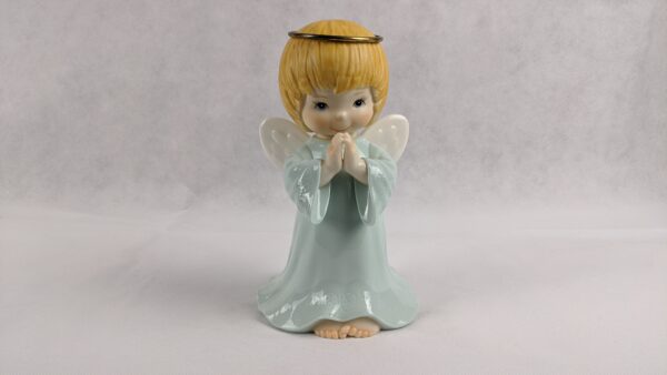 Large Boy Angel Praying